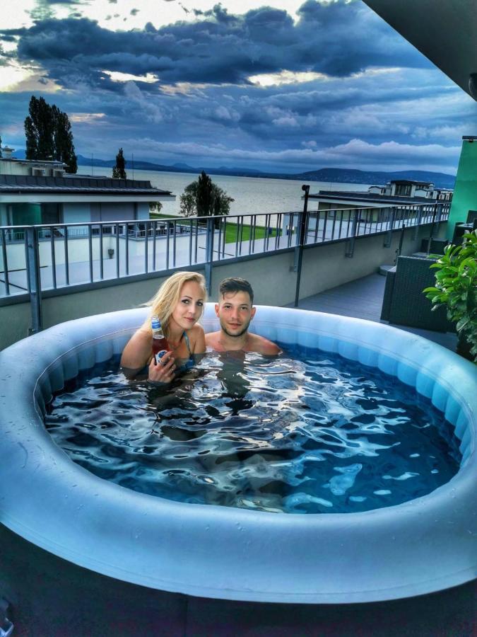 Silver Gray Appartment Balatonlelle Bagian luar foto