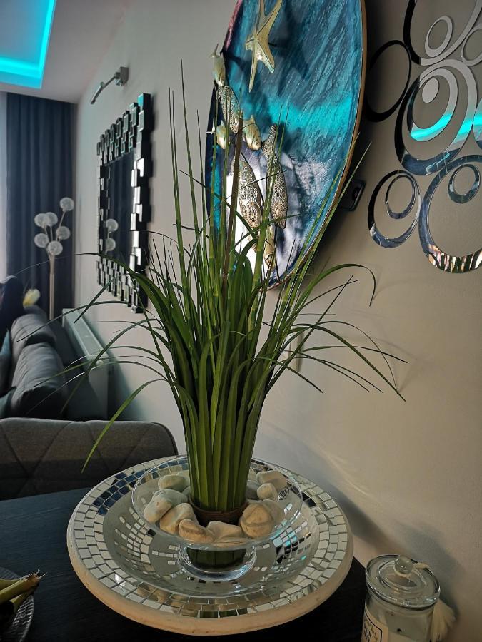 Silver Gray Appartment Balatonlelle Bagian luar foto